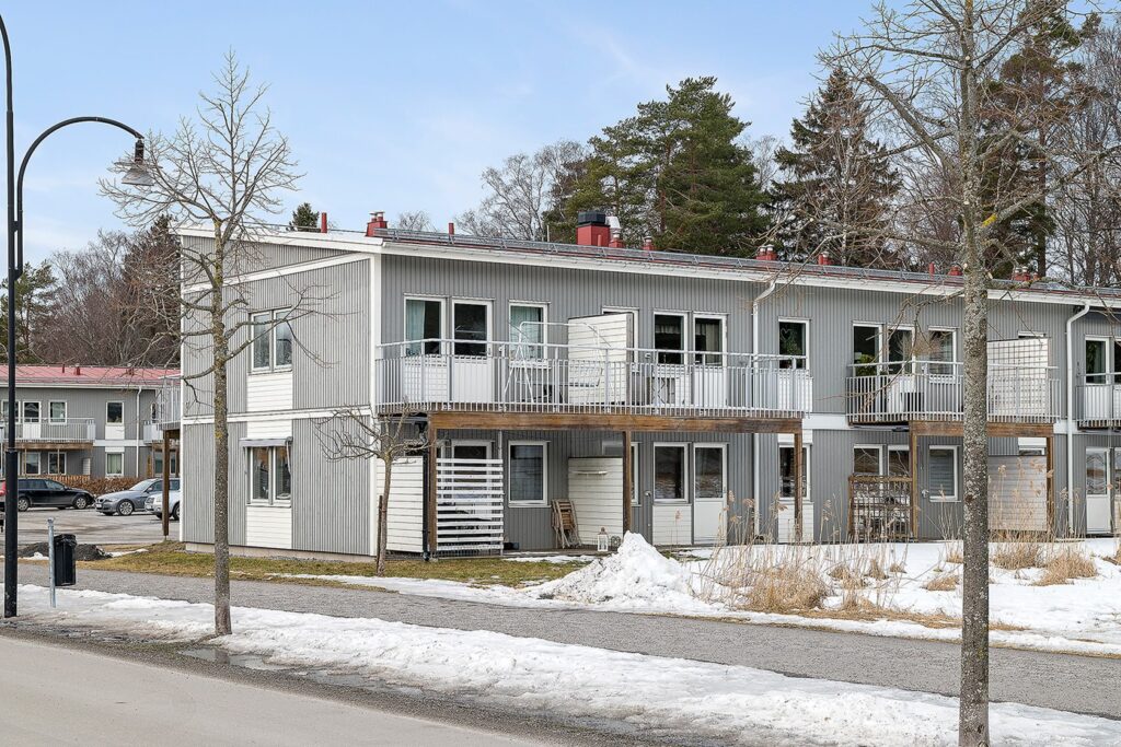 23. Badrumsrenovering radhus Varmdo Ingarostrand